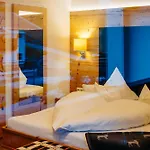 Hotell Klockerhof 4*